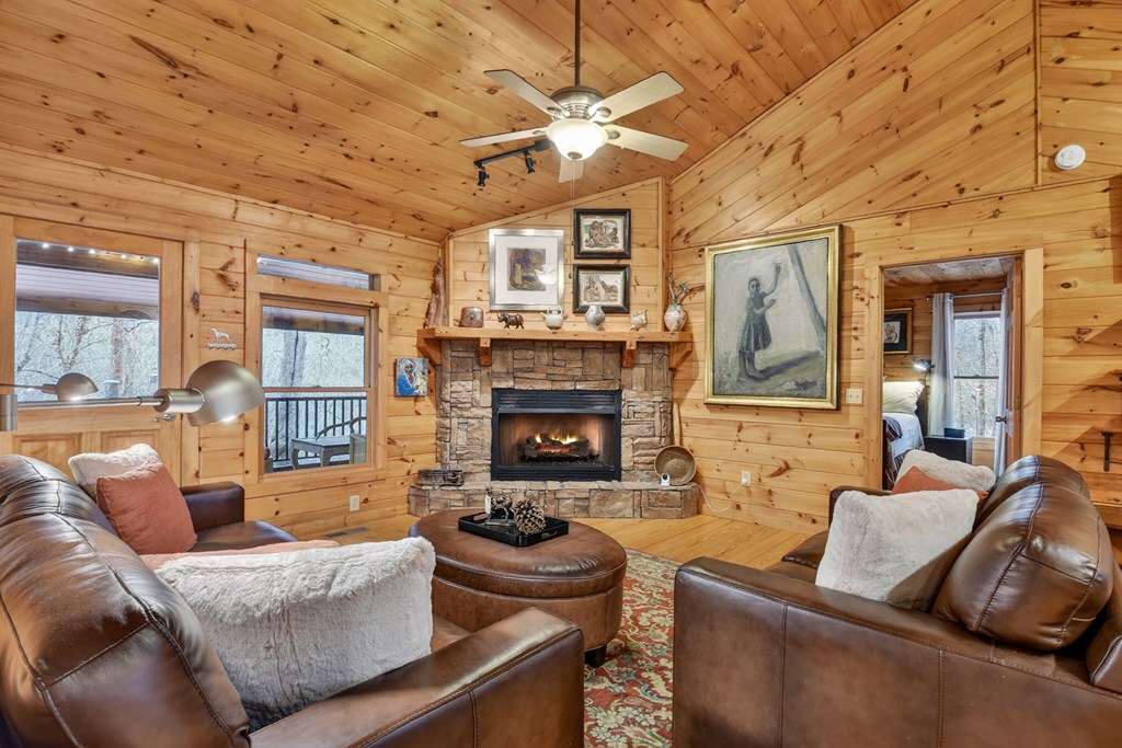 1175 Lickskillet Circle