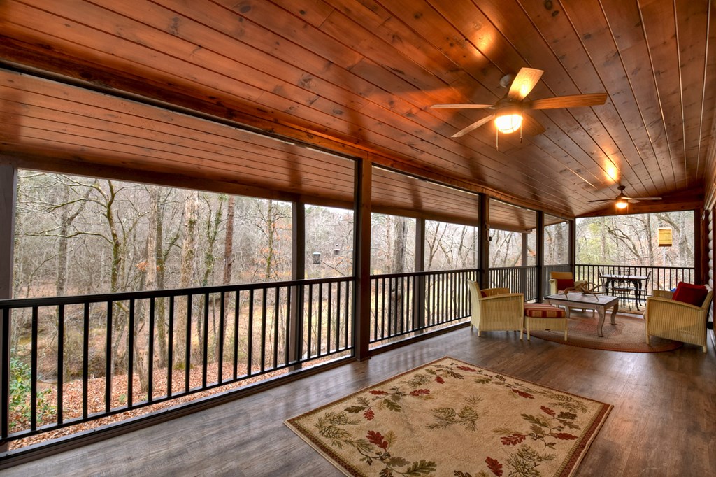 1175 Lickskillet Circle