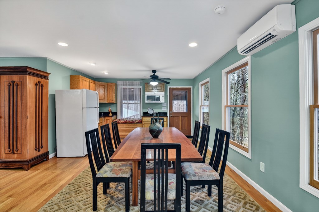 1175 Lickskillet Circle