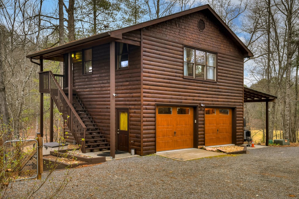 1175 Lickskillet Circle