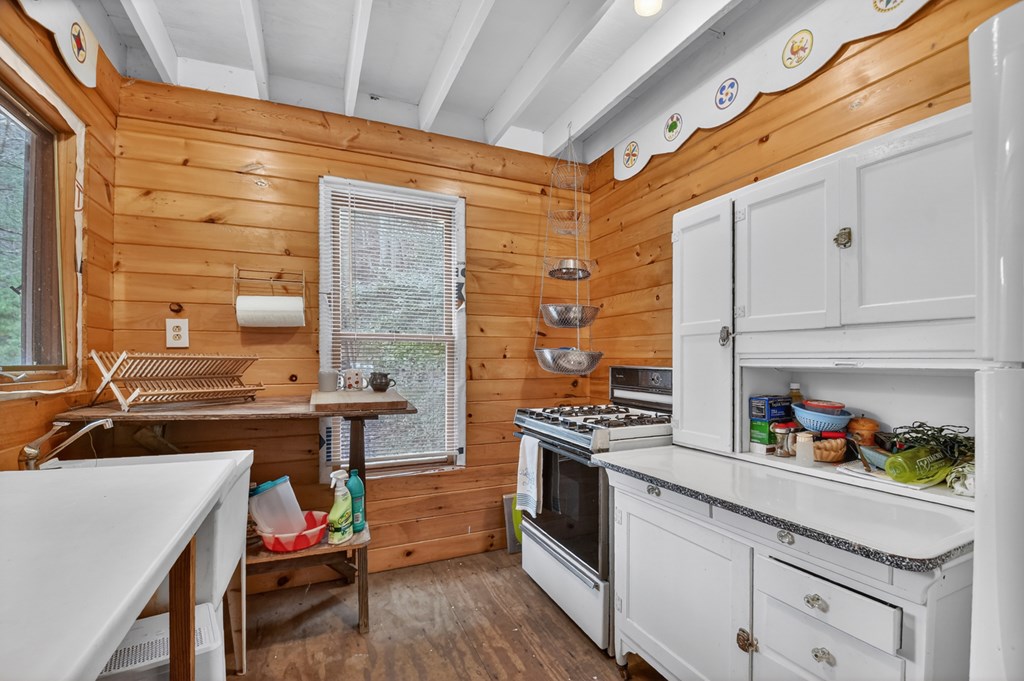 14092 Big Creek Road