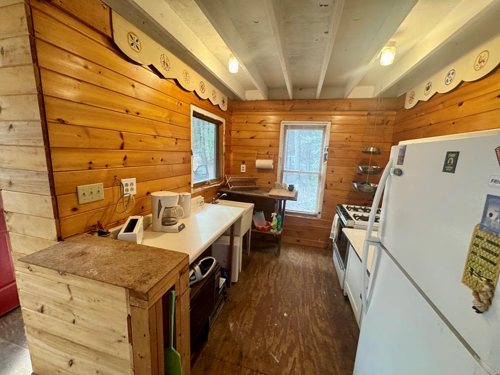 14092 Big Creek Road