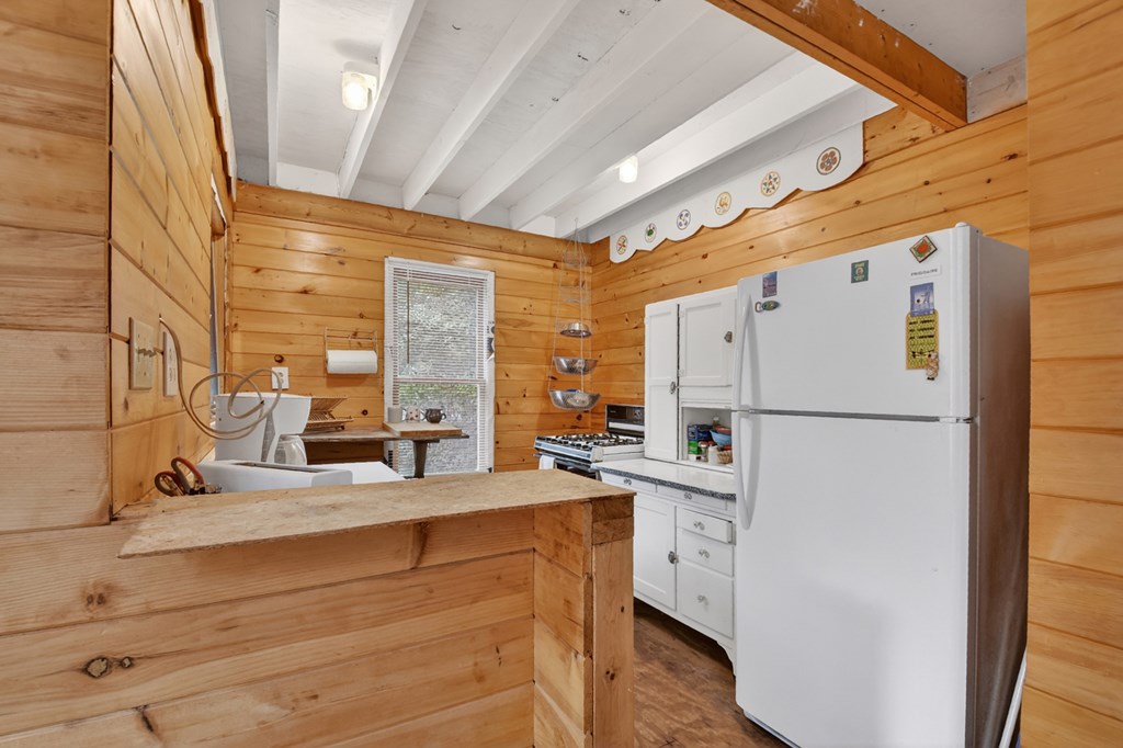 14092 Big Creek Road