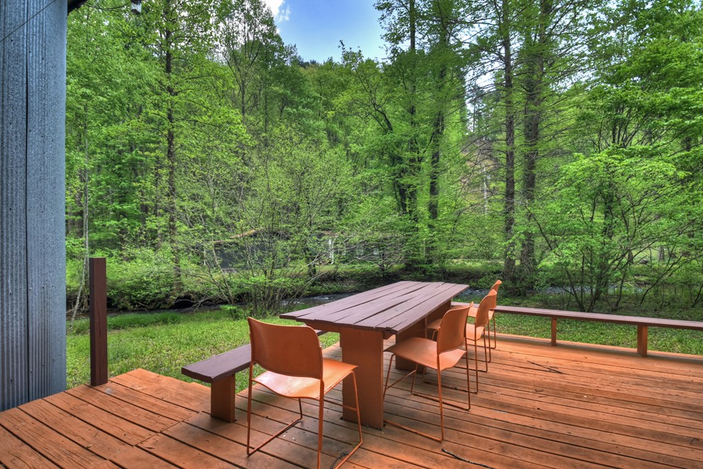 14092 Big Creek Road