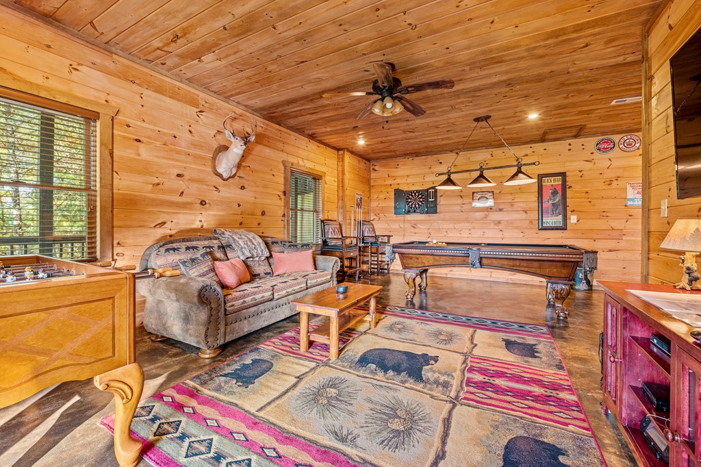 222 Brooks Ridge Road