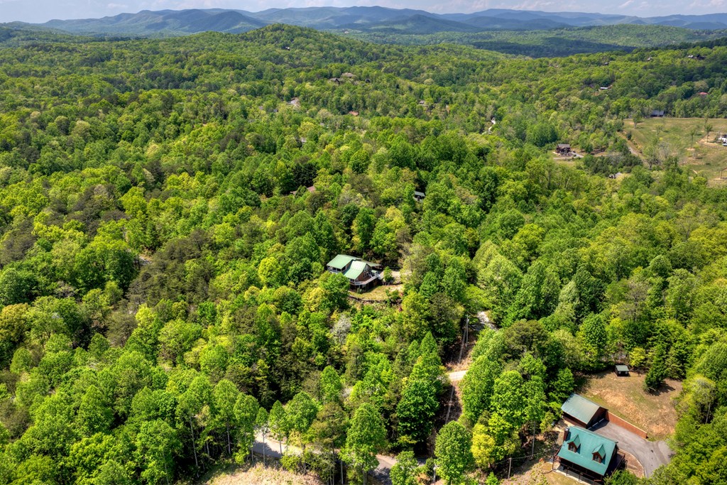 222 Mountain Hideaway Lane