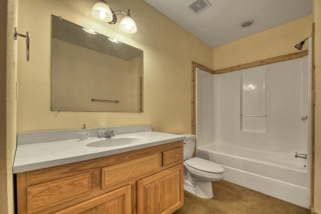 222 Mountain Hideaway Lane