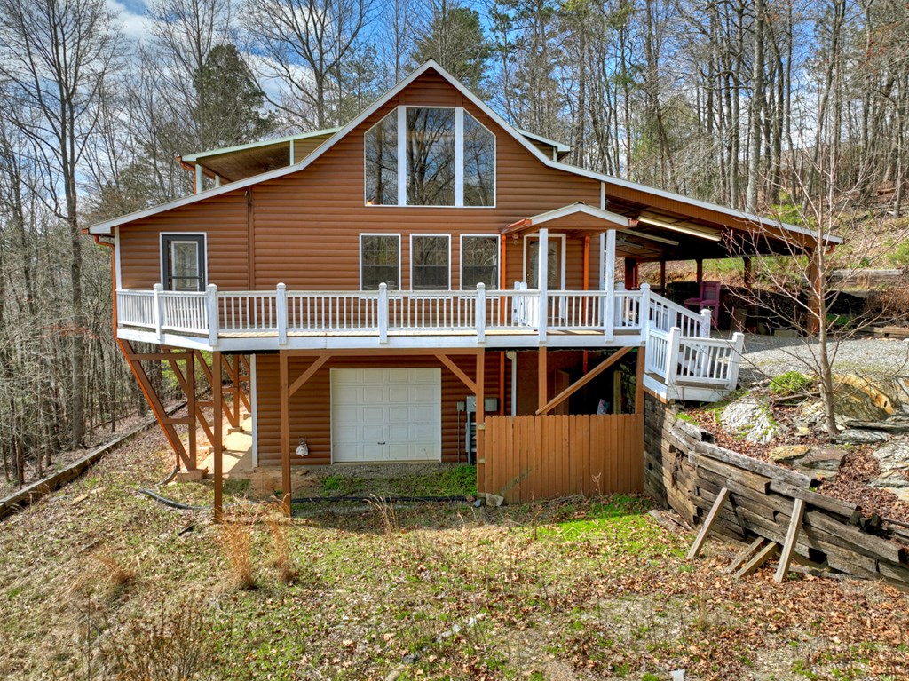 222 Mountain Hideaway Lane