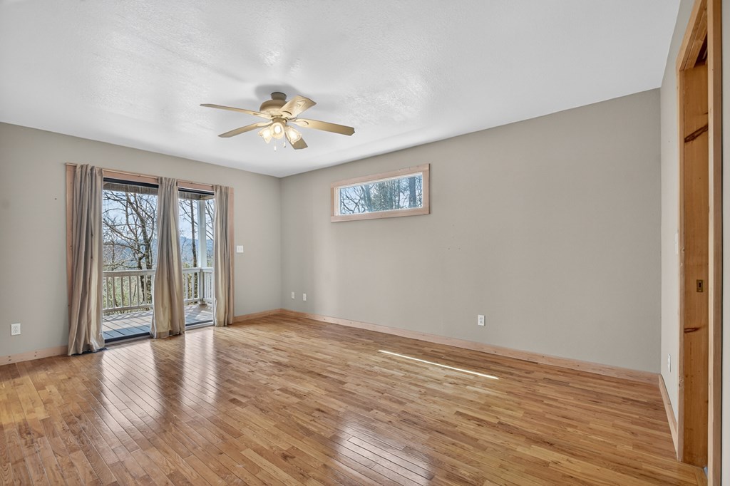 222 Mountain Hideaway Lane