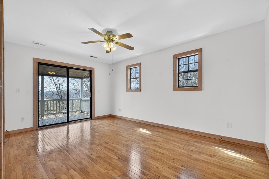 222 Mountain Hideaway Lane