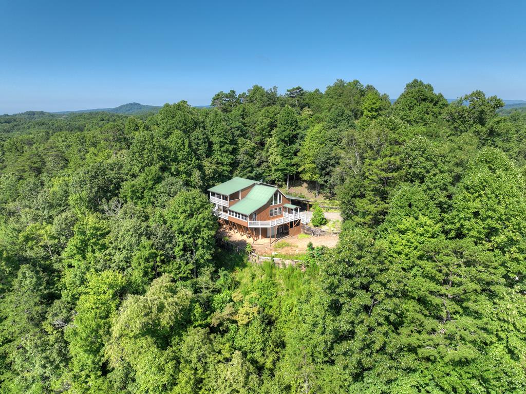 222 Mountain Hideaway Lane