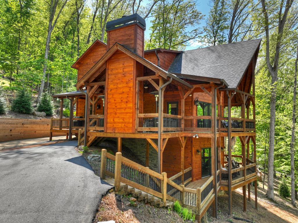 1601 Shady Falls Road