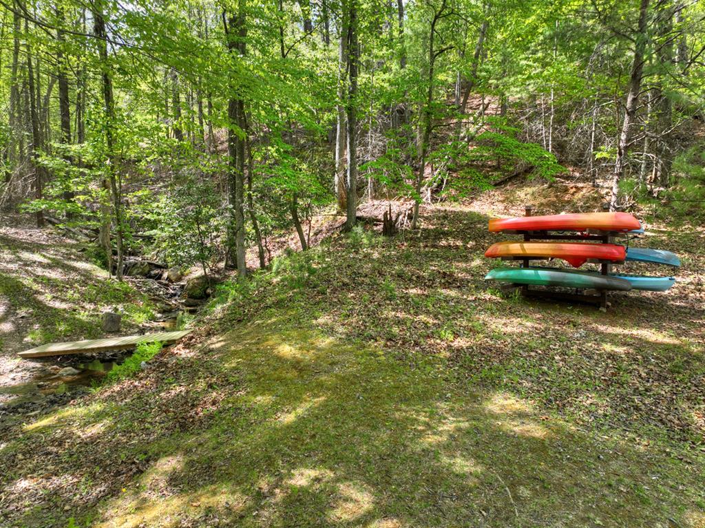 1601 Shady Falls Road