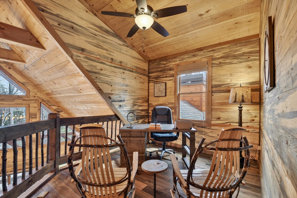 1601 Shady Falls Road