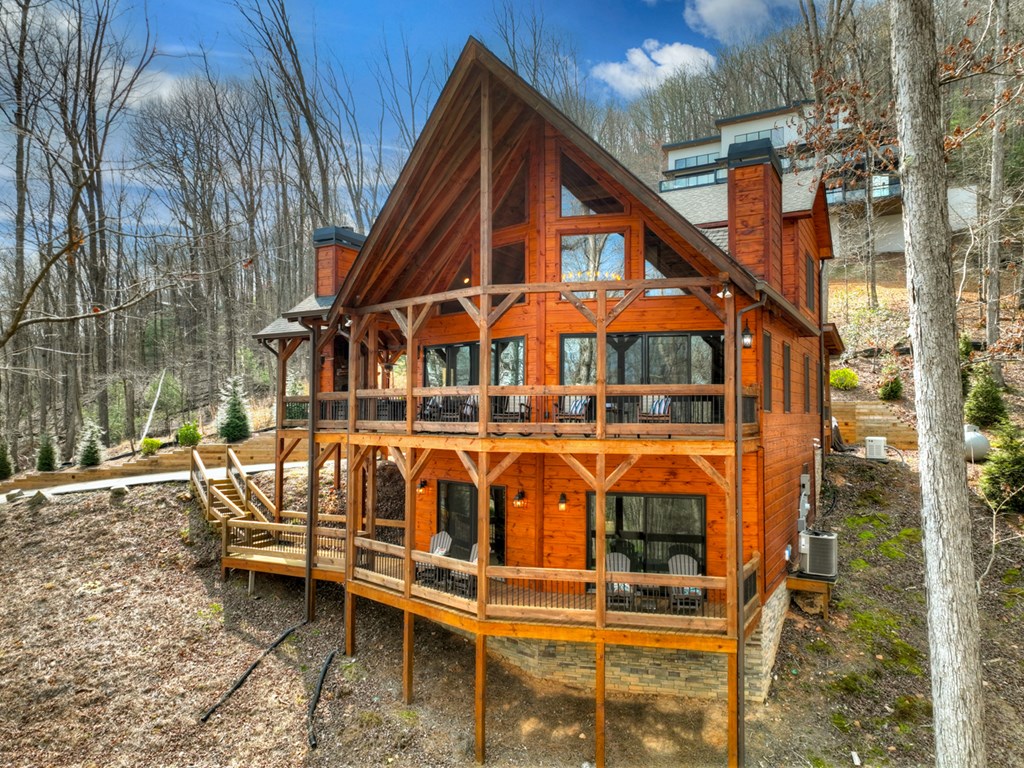 1601 Shady Falls Road