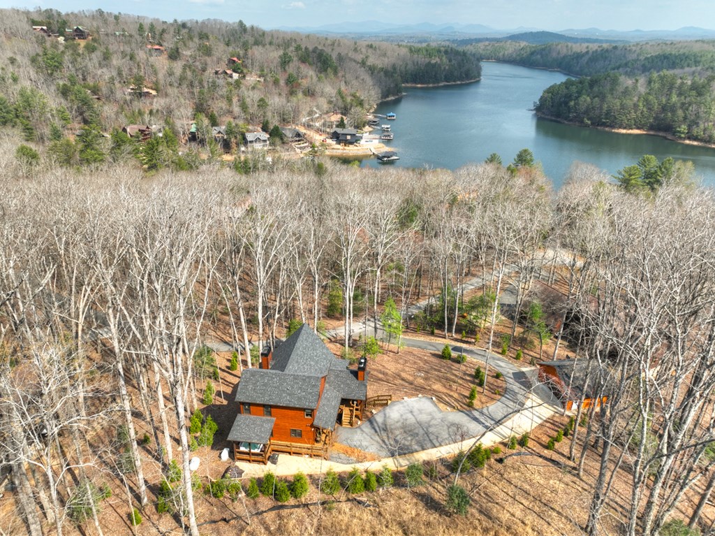 1601 Shady Falls Road