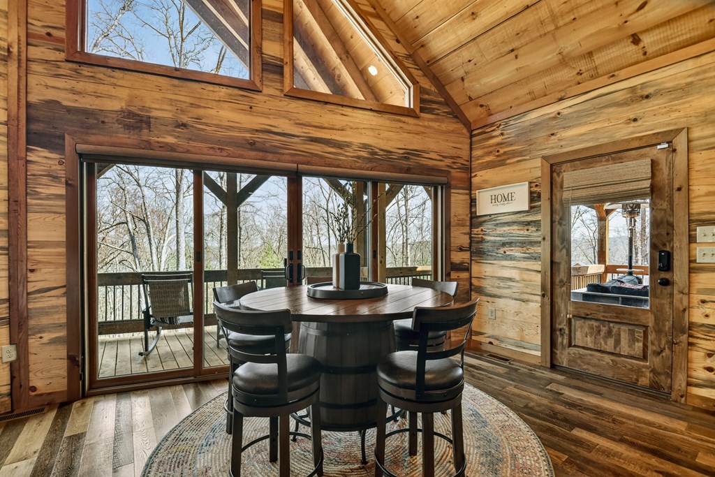 1601 Shady Falls Road