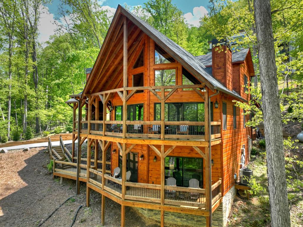1601 Shady Falls Road