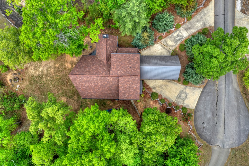 560 Endless View Road