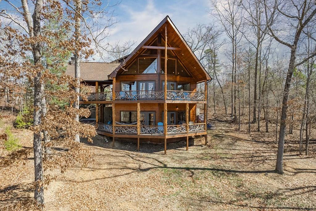 560 Endless View Road