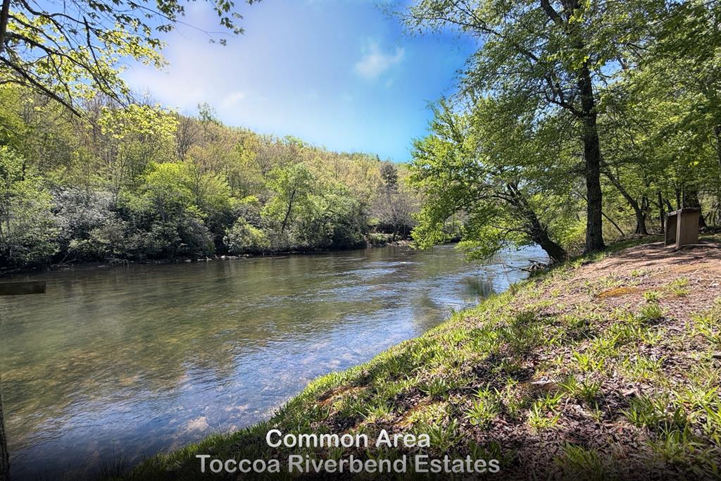 Lot 5 Riverbend Manor