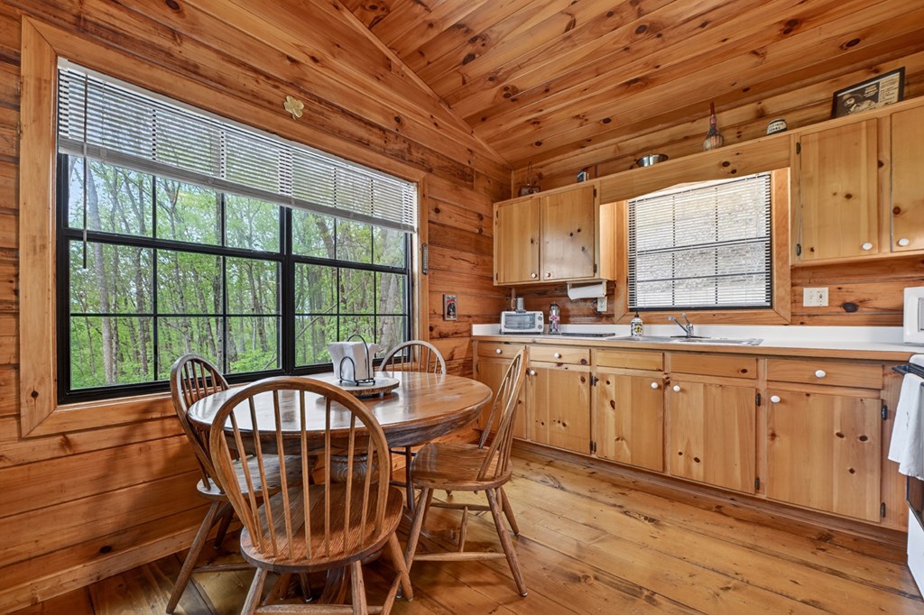 660 Ripshin Mountain Road