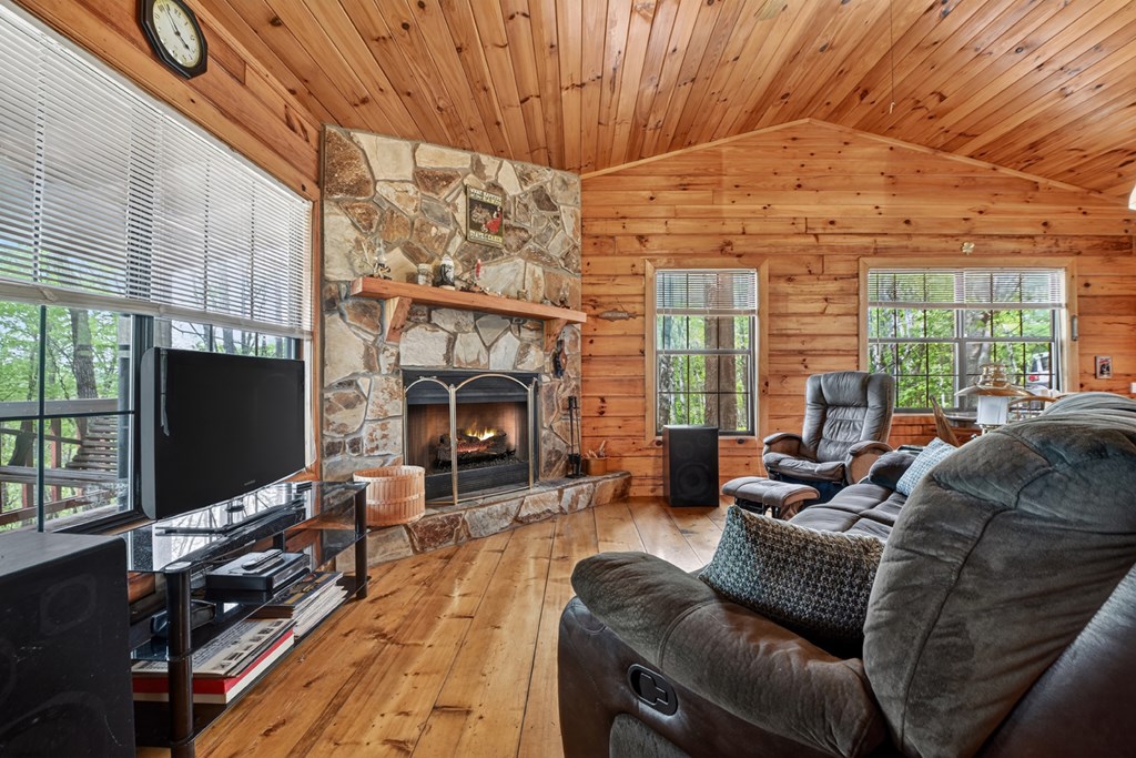 660 Ripshin Mountain Road