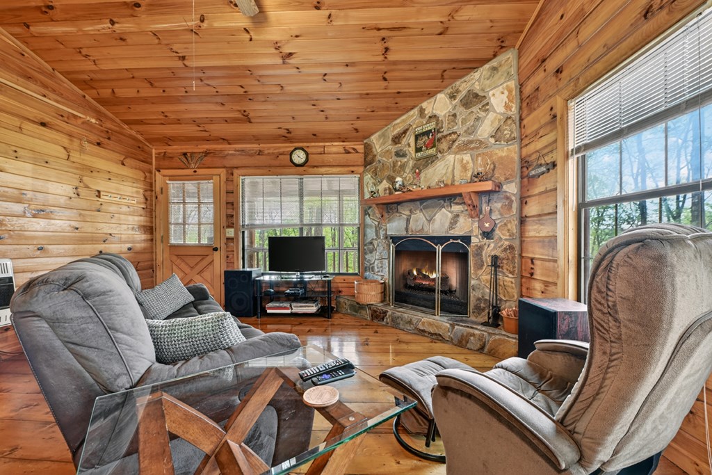 660 Ripshin Mountain Road