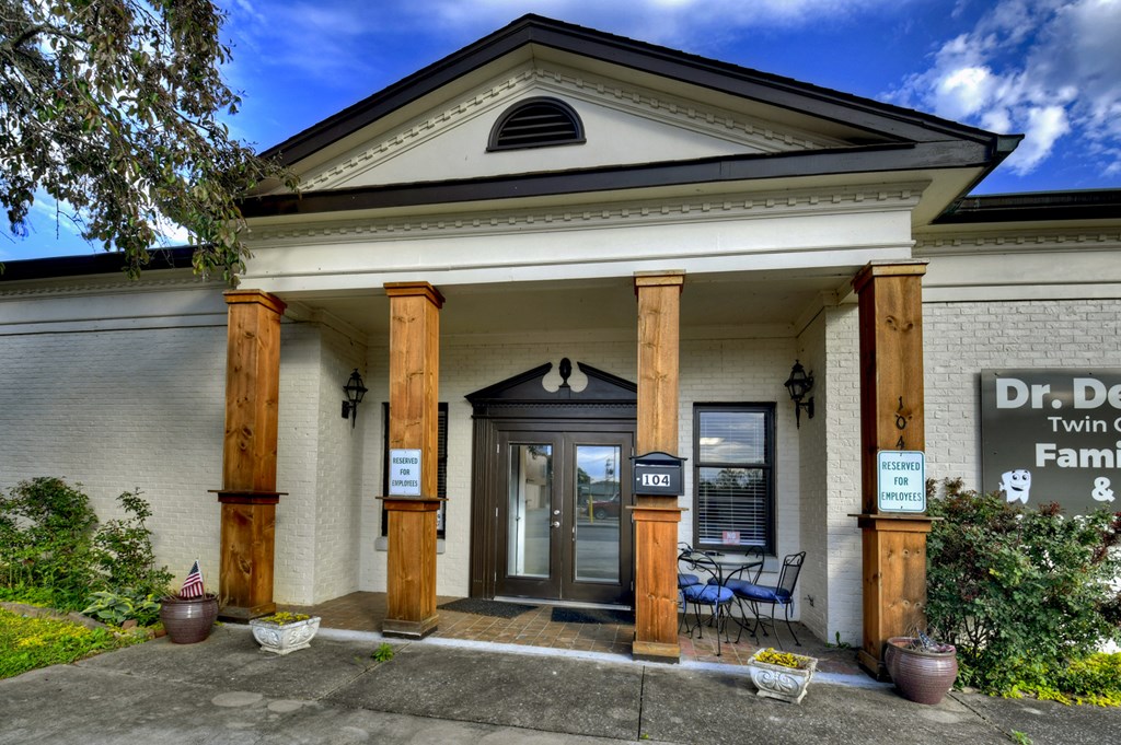 104 Grand Street