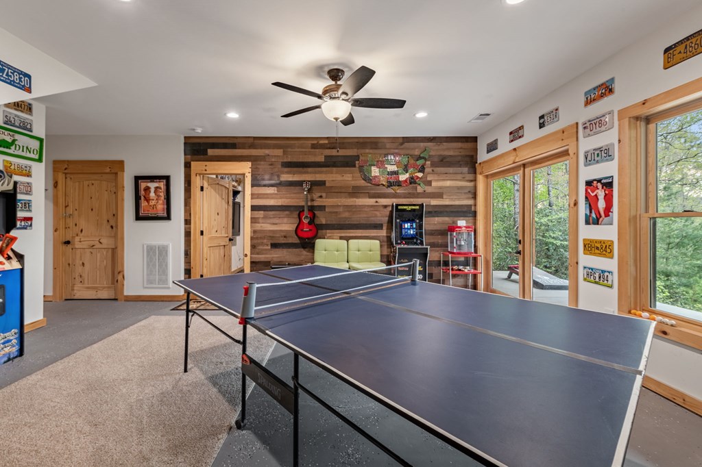490 Walnut Hills Drive
