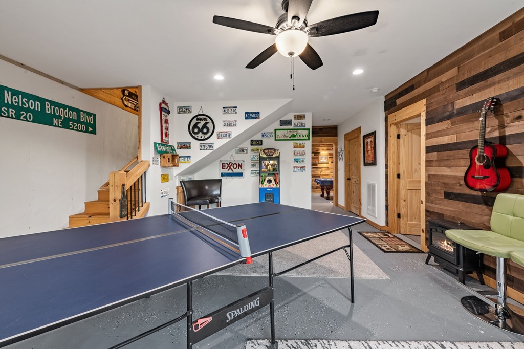 490 Walnut Hills Drive