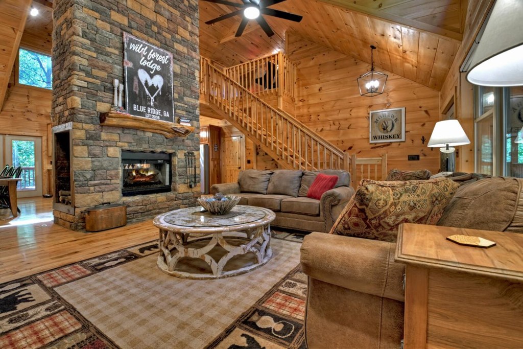 390 Twin Creeks Road