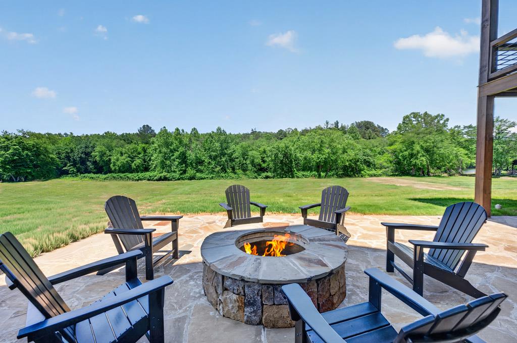 1753 Grassy Creek Road