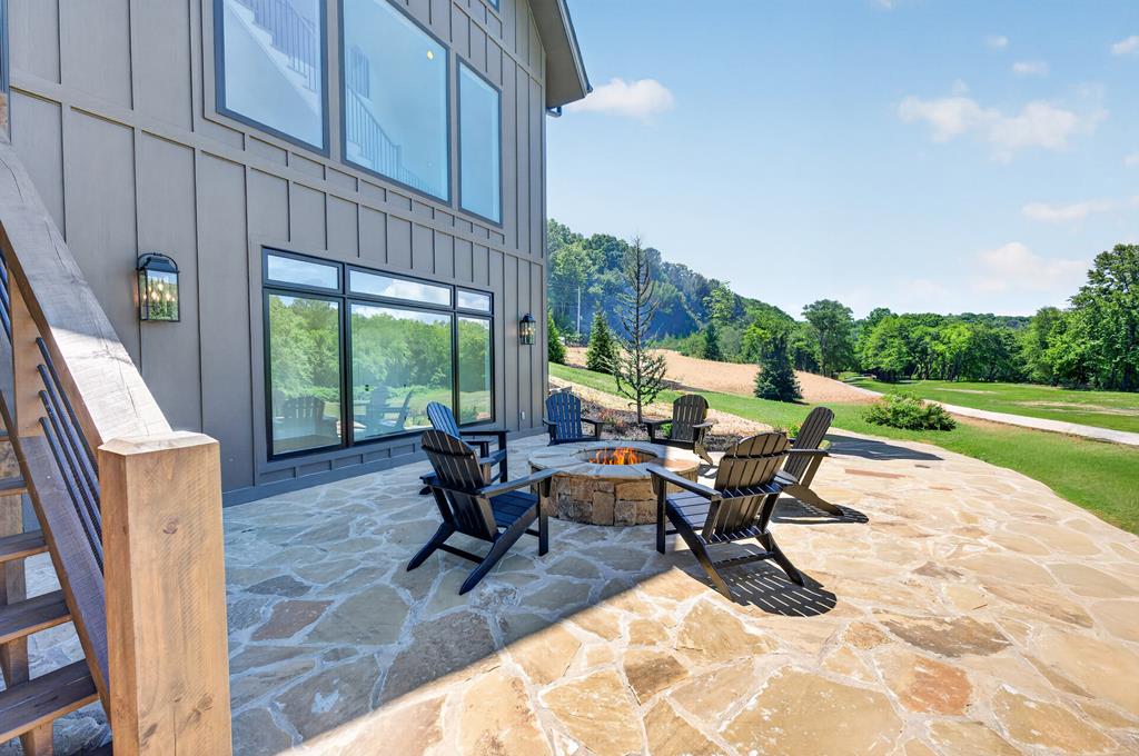 1753 Grassy Creek Road