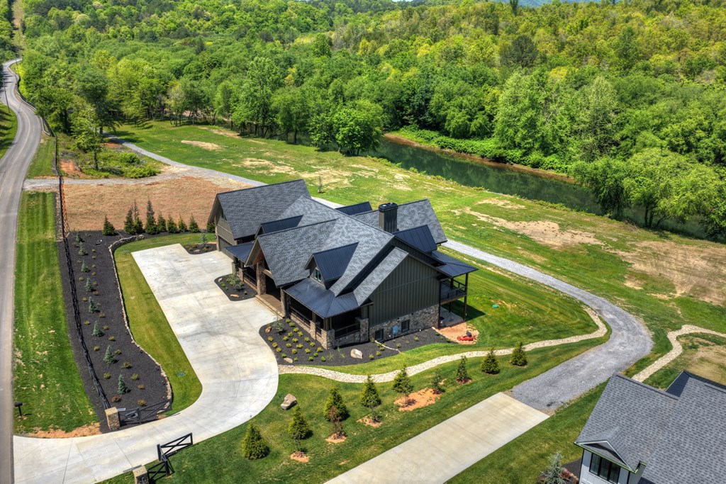 1753 Grassy Creek Road