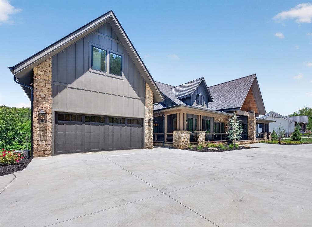 1753 Grassy Creek Road