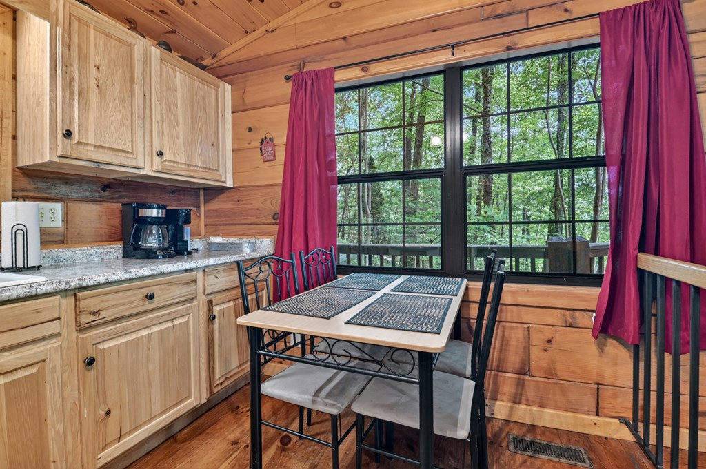 423 Laurel Creek Road