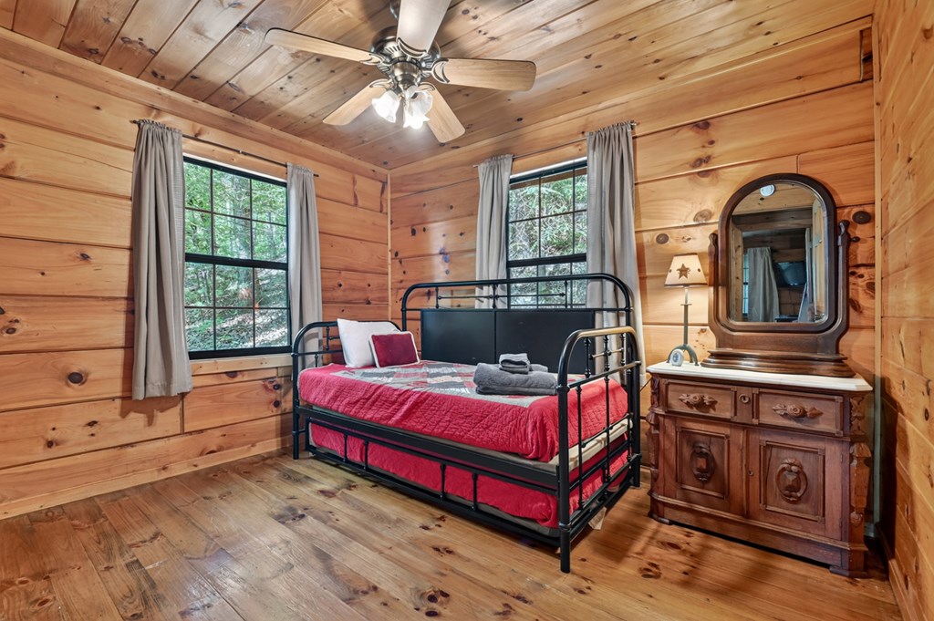 423 Laurel Creek Road