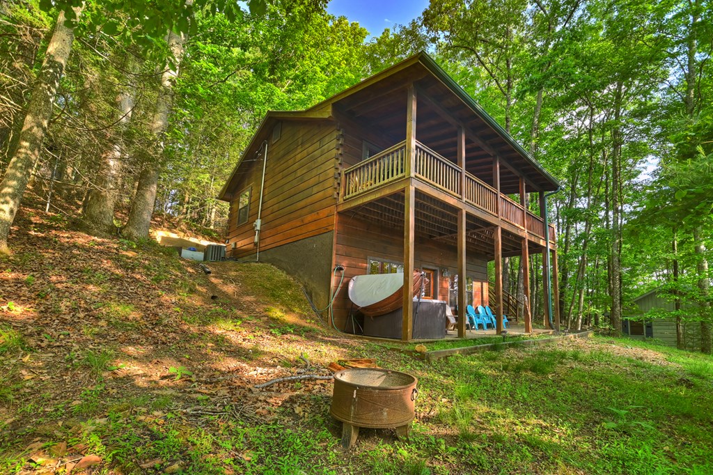 423 Laurel Creek Road