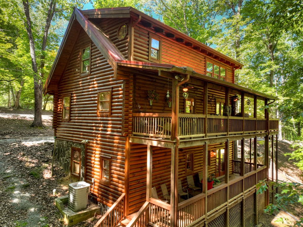 381 Morley Court