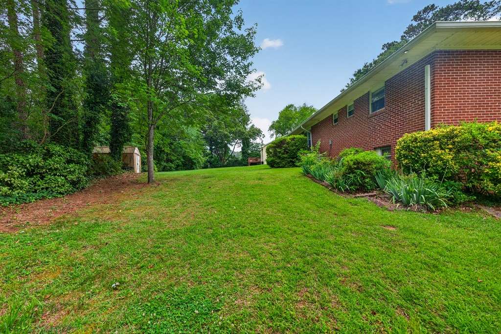 940 Chesterfield Drive