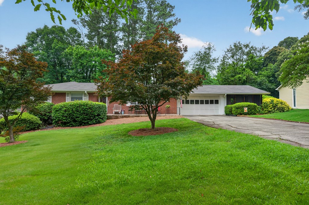 940 Chesterfield Drive