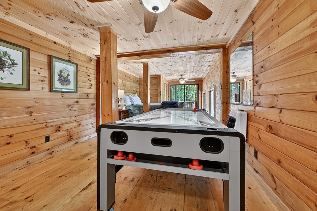 277 Hickory Nut Trail