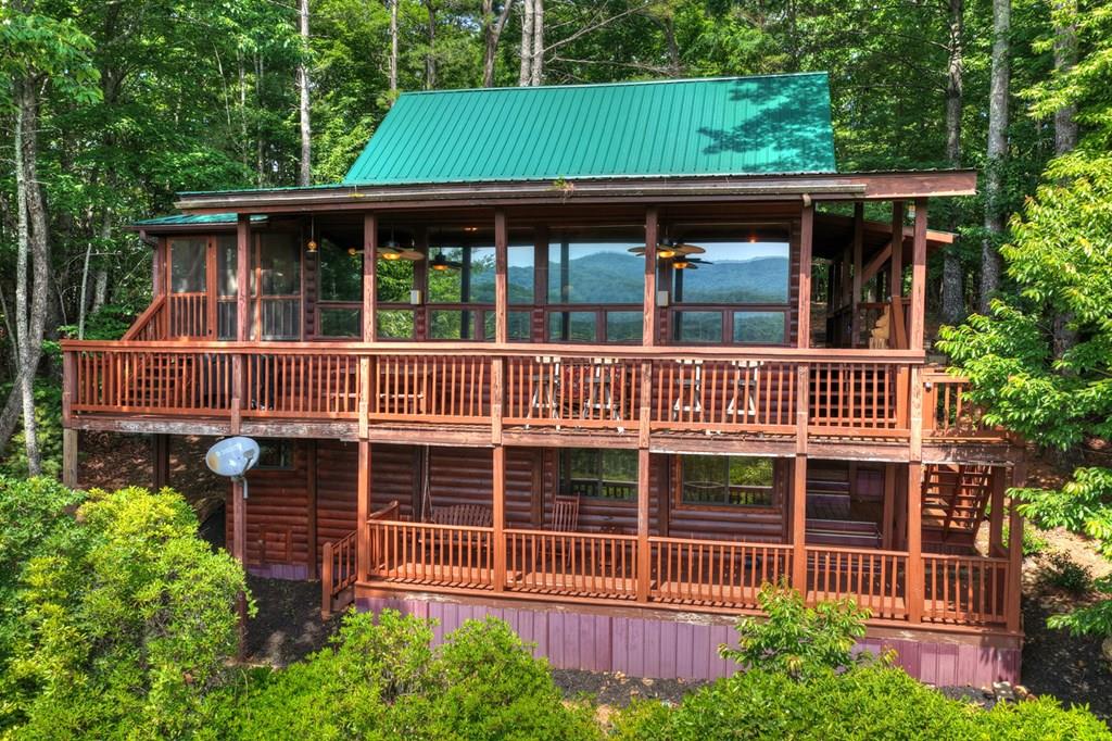 277 Hickory Nut Trail