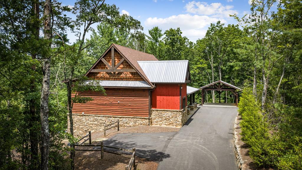 351 Black Dog Trail