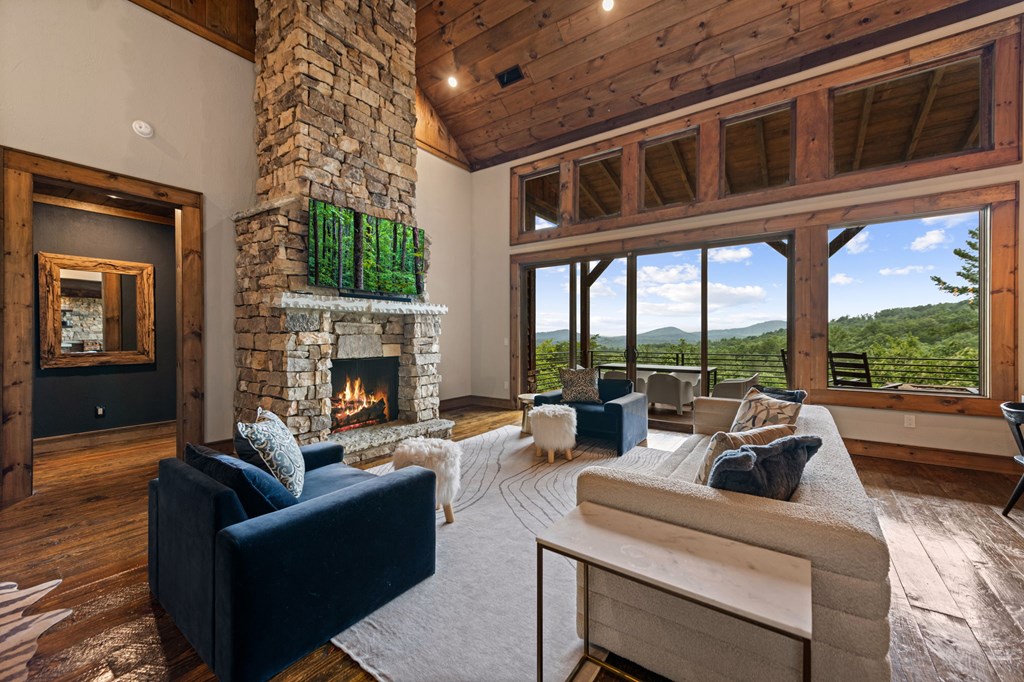 351 Black Dog Trail