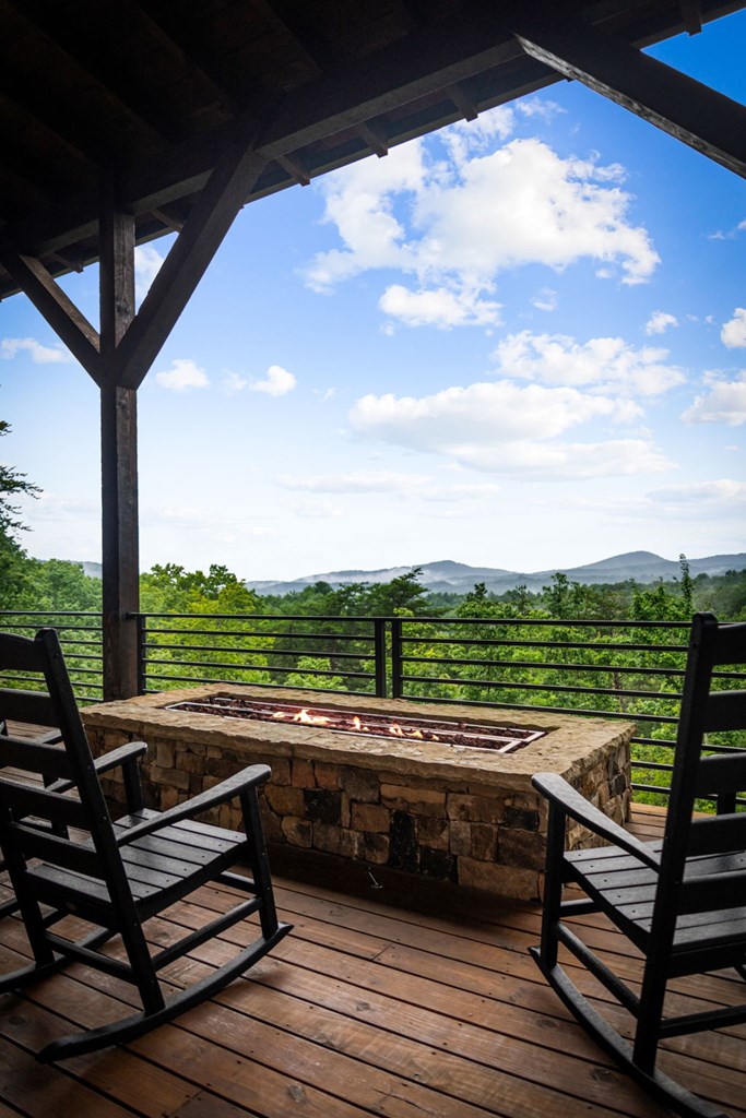 351 Black Dog Trail