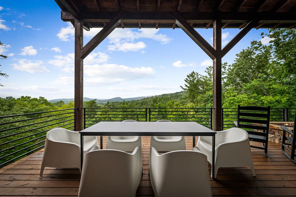 351 Black Dog Trail