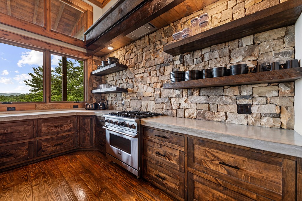 351 Black Dog Trail