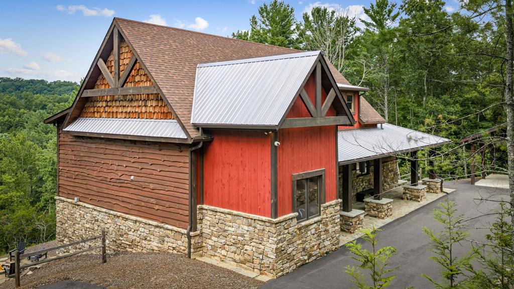 351 Black Dog Trail